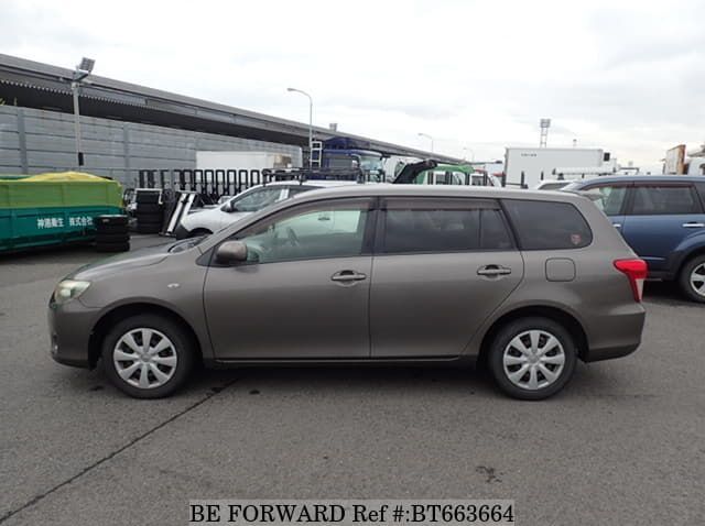 2010 Toyota FIELDER pictures