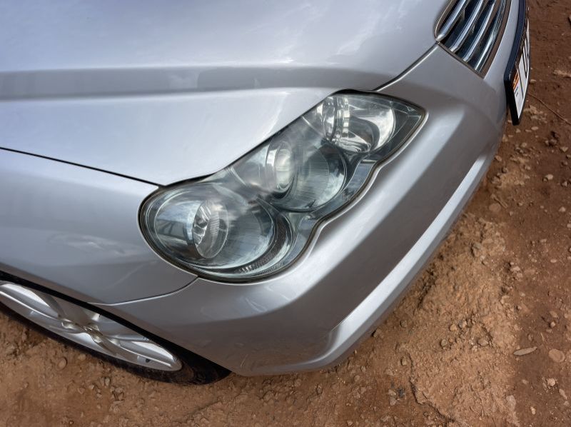 2010 Toyota mark x pictures