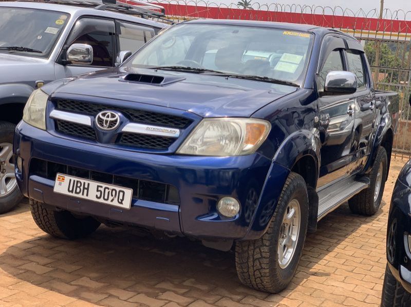Used Toyota hilux  for sale in Kampala, Uganda
