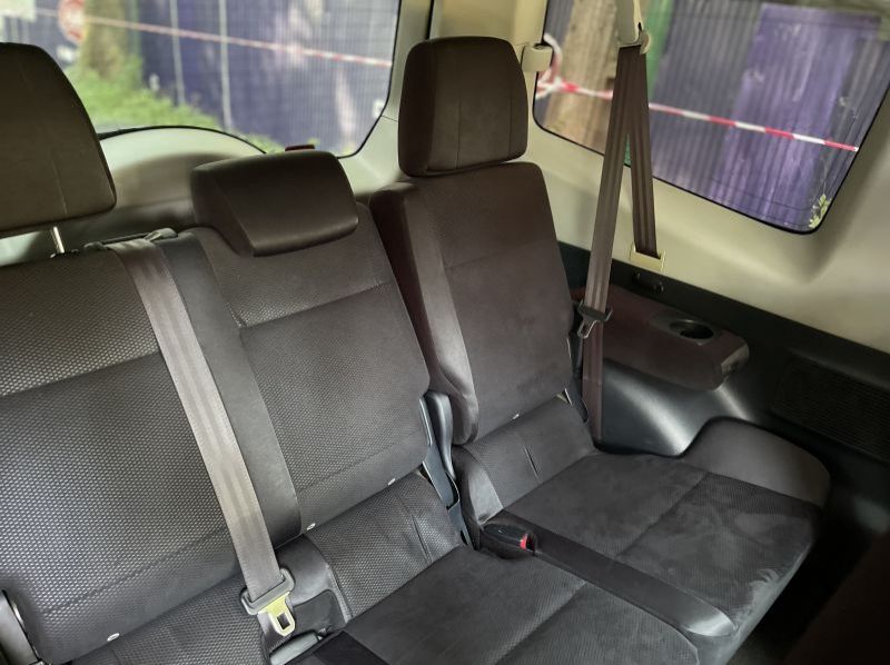 2009 Mitsubishi Pajero GDI pictures