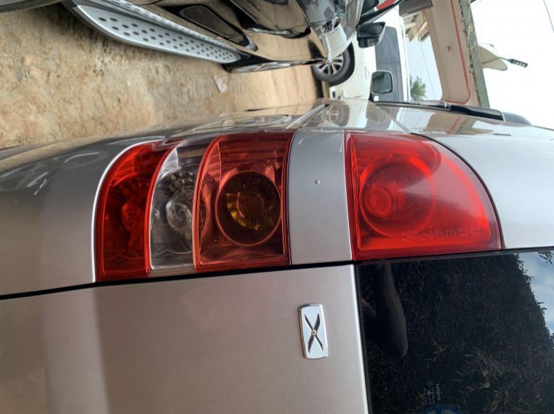 2003 Toyota Noah  pictures