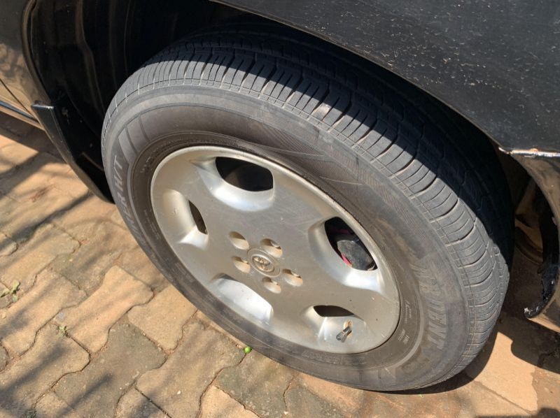 2002 Toyota toyota kluger pictures