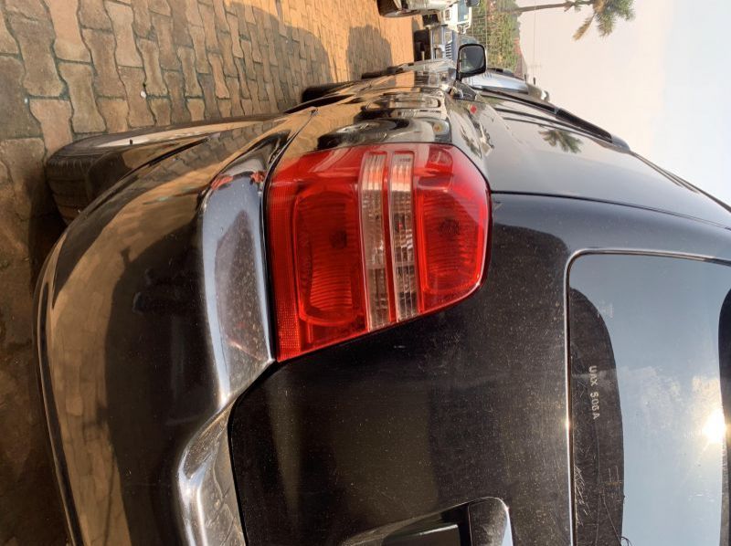 2002 Toyota toyota kluger pictures