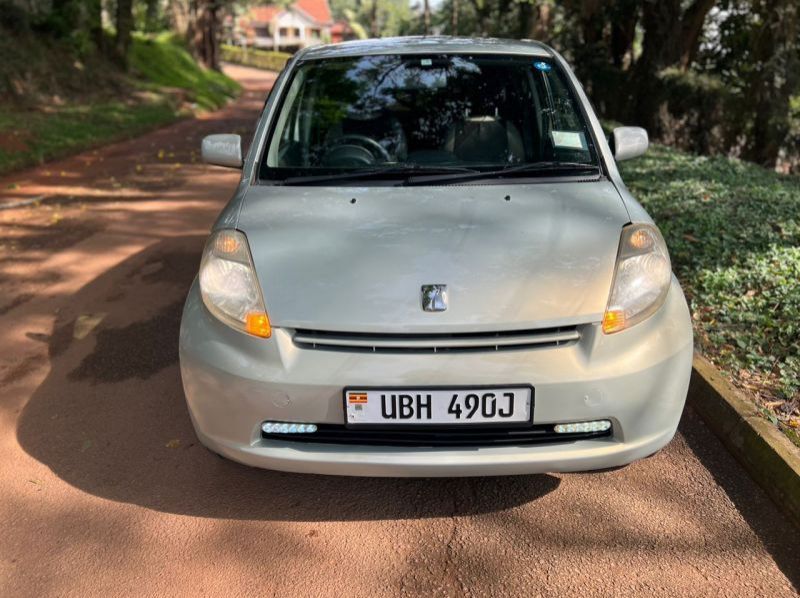 2006 Toyota passo pictures