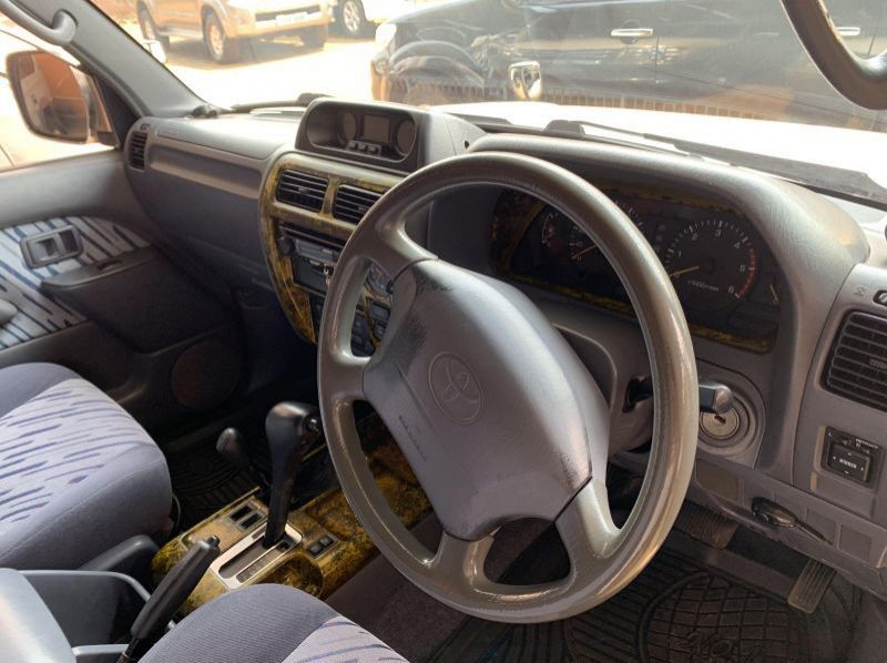 1998 Toyota Prado pictures