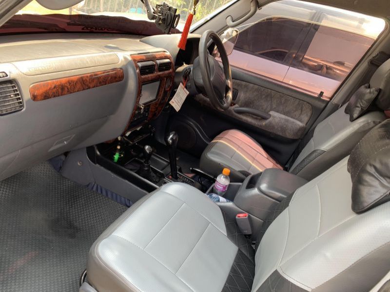 1999 Toyota prado pictures