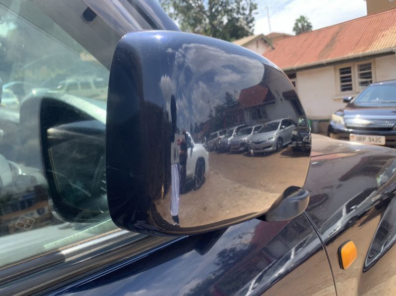 2006 Toyota land cruiser v8 pictures