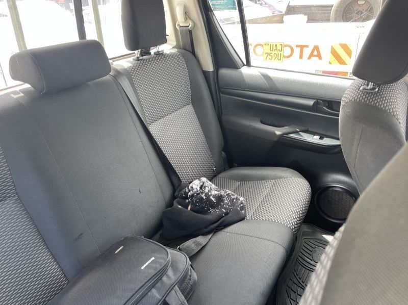 2017 Toyota Hilux Double cabin revo pictures