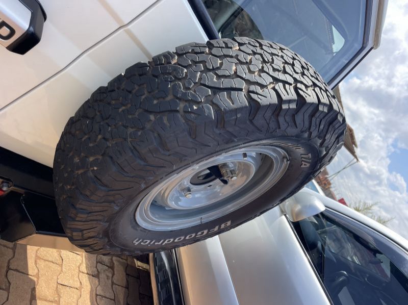 2017 Toyota land cruiser HARDTOP pictures