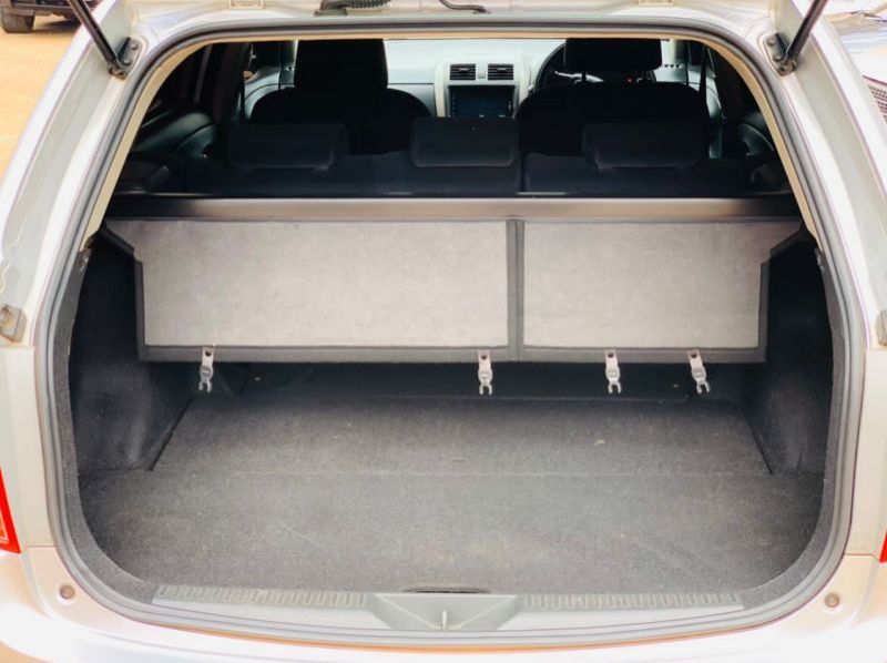 2007 Toyota fielder pictures