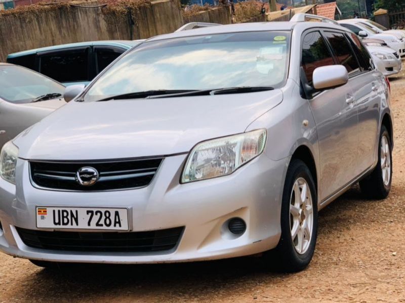 2007 Toyota fielder pictures