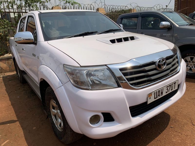 Used Toyota hilux   for sale in Kampala, Uganda