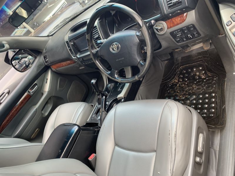 2005 Toyota Land Cruiser Prado TX pictures