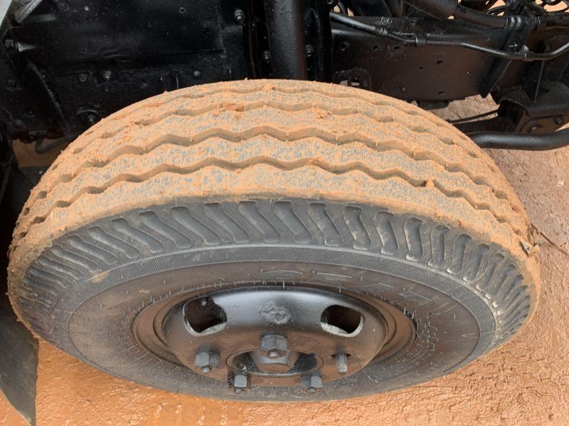 1999 Isuzu isuzu elf pictures