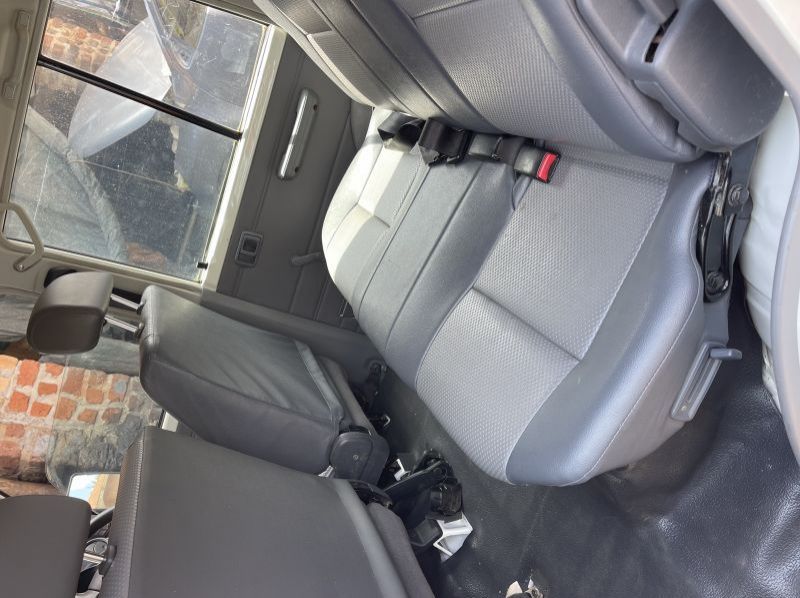 2017 Toyota land cruiser hard top pictures