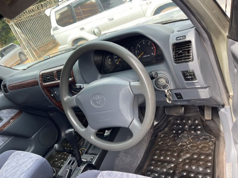 1998 Toyota prado pictures