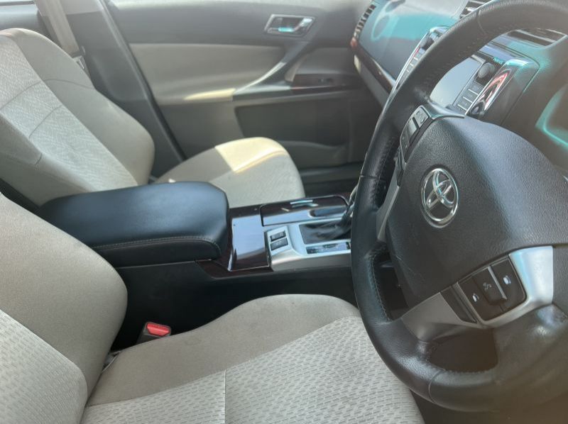 2013 Toyota passo pictures