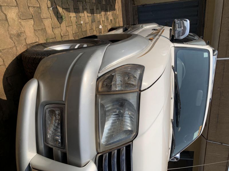 1999 Toyota prado pictures