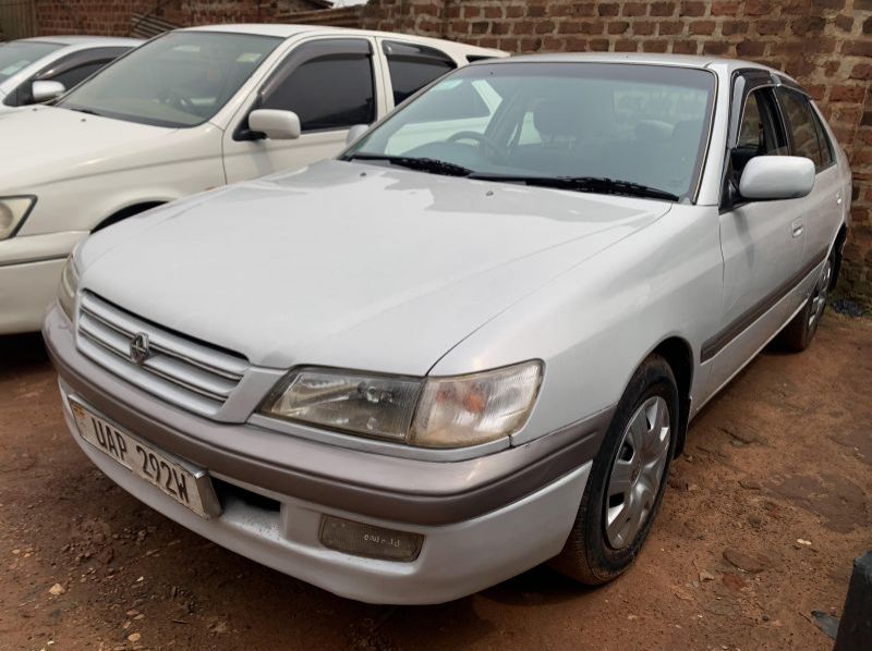 Used Toyota premio  for sale in Kampala, Uganda