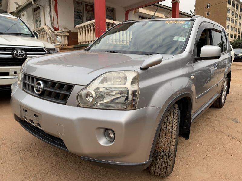 Used Nissan x-trail  for sale in Kampala, Uganda
