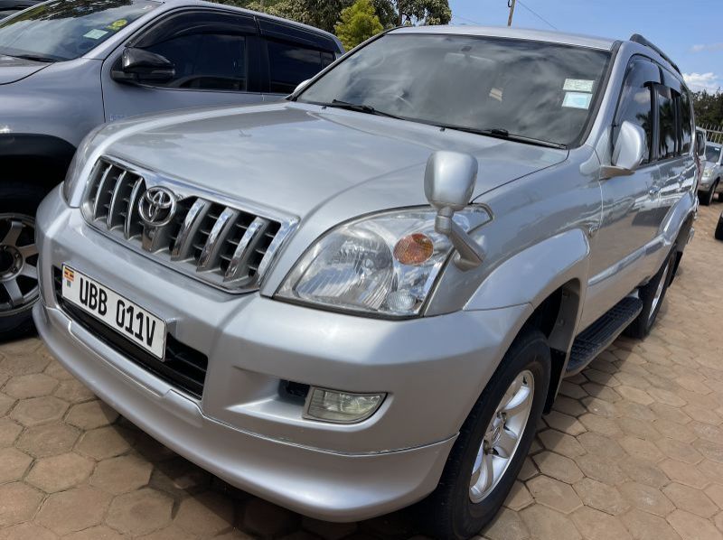 Used Toyota land cruiser prado tx  for sale in Kampala, Uganda