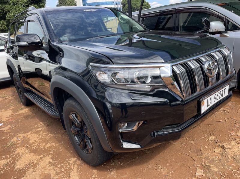 Used Toyota prado land cruiser tx  for sale in Kampala, Uganda