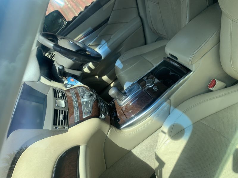 2009 Nissan fuga pictures