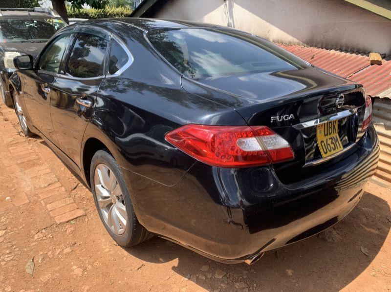 2009 Nissan fuga pictures