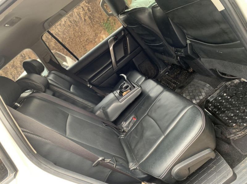 2014 Toyota Prado pictures