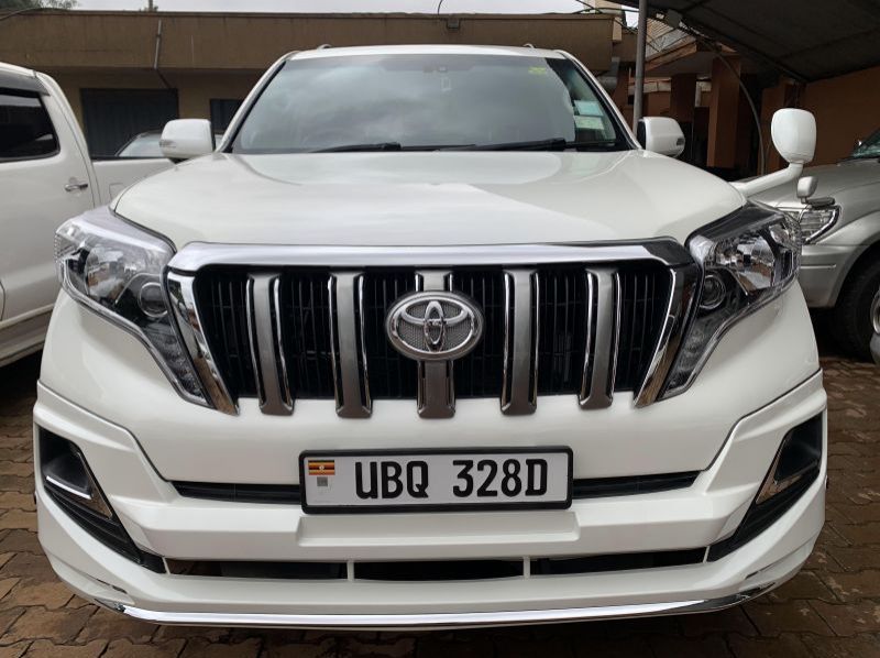 2012 Toyota prado pictures