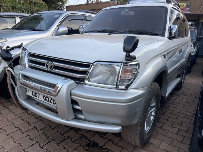 Used Toyota prado  for sale in Kampala, Uganda