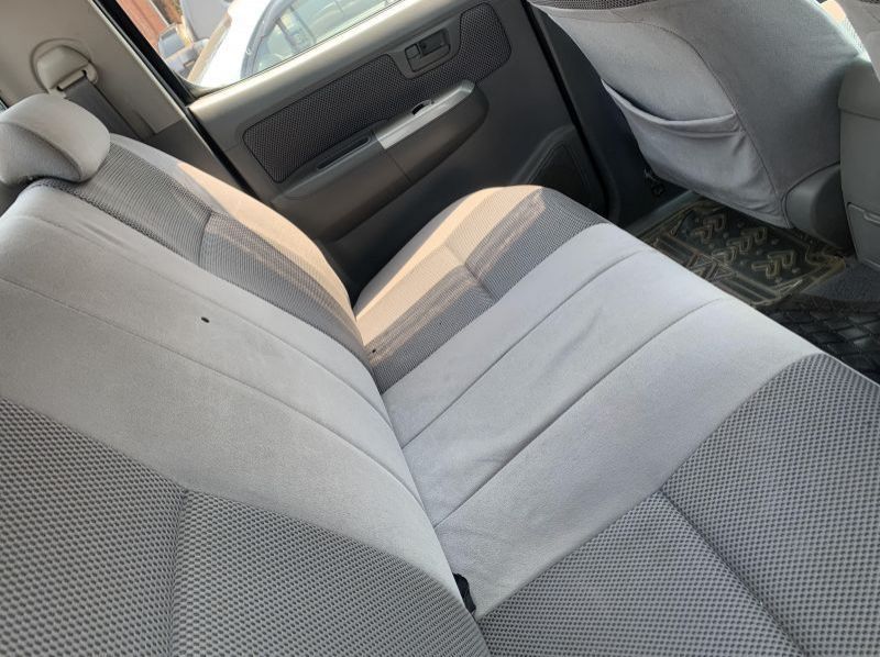 2010 Toyota hilux  pictures