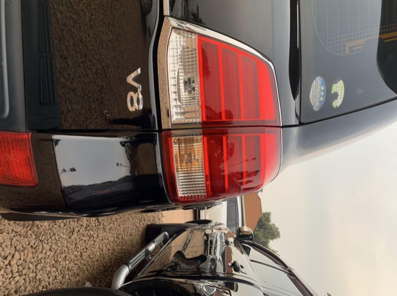 2010 Toyota land cruiser v8 pictures