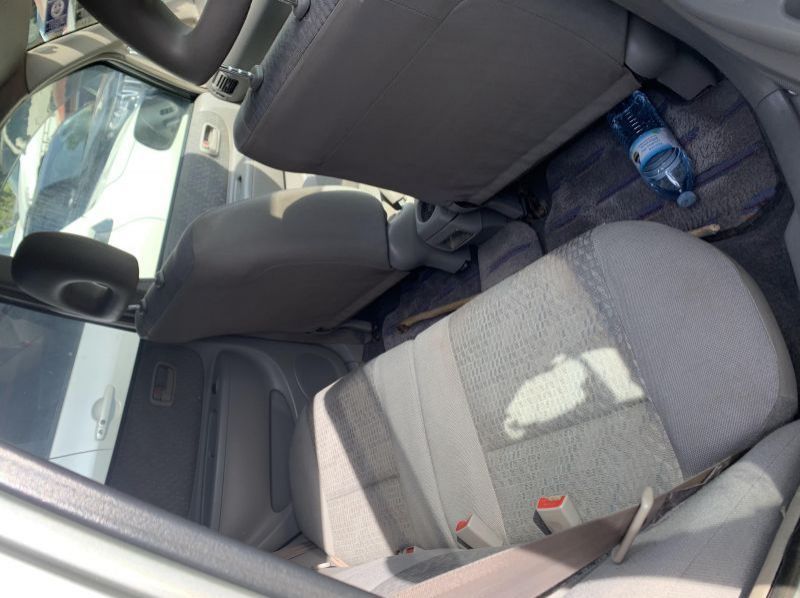 2001 Toyota spacio pictures