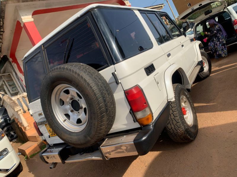 1995 Toyota land cruiser  pictures