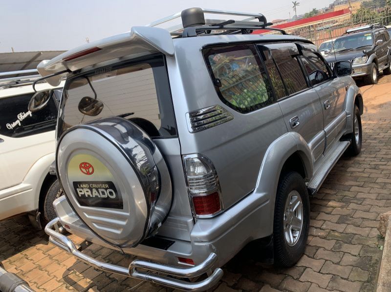 2000 Toyota Prado pictures