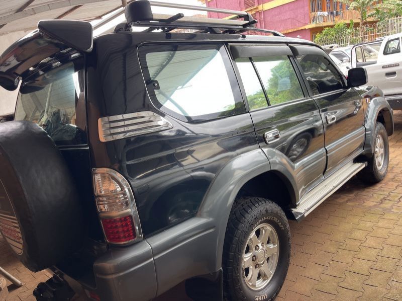 1998 Toyota prado pictures
