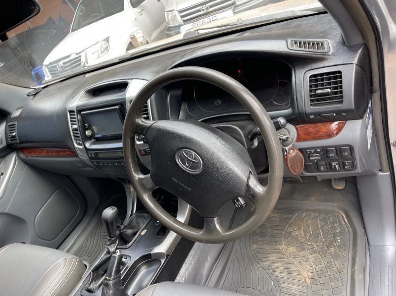 2004 Toyota land cruiser prado tx pictures