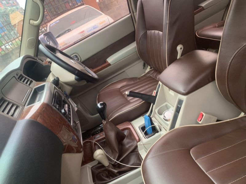 2009 Nissan patrol pictures