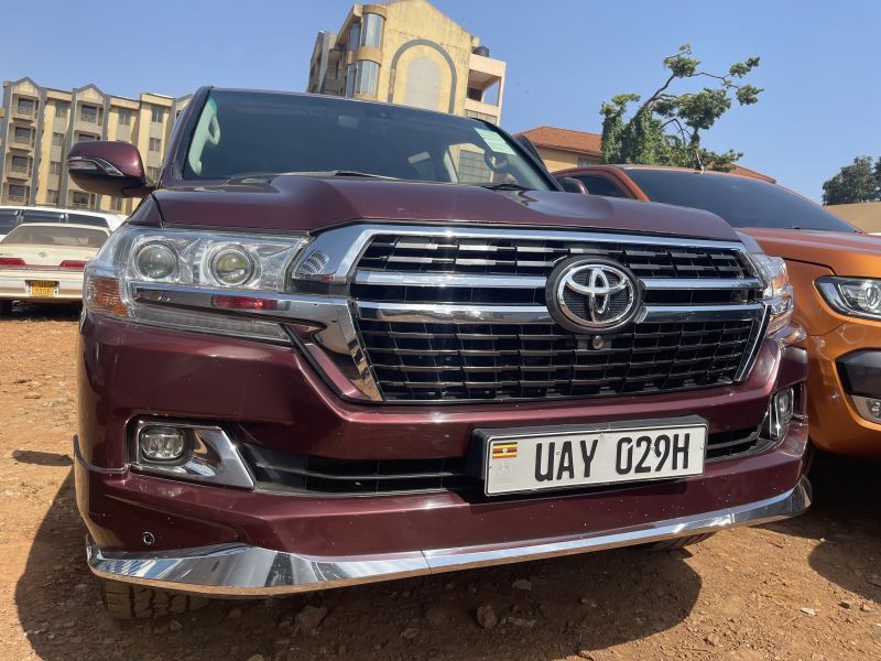 2008 Toyota Land Cruiser for sale 120 000 Km Automatic transmission