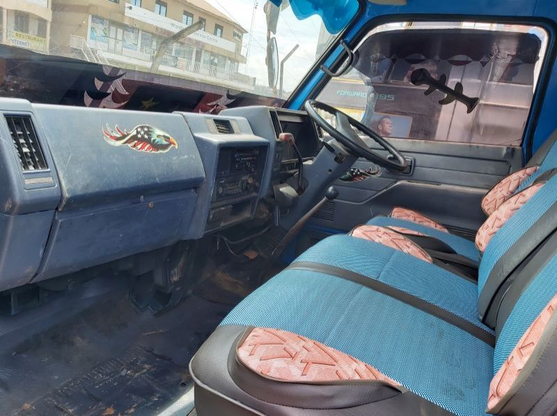 1988 Isuzu ELF pictures