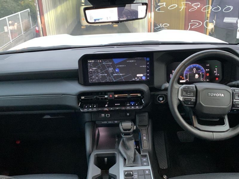 2024 Toyota Land cruiser photo