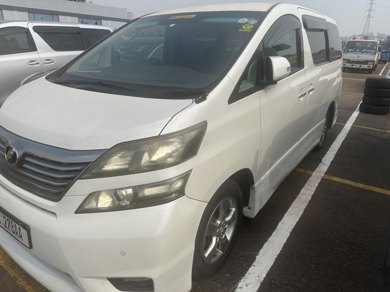 2010 Toyota VELLFIRE photo
