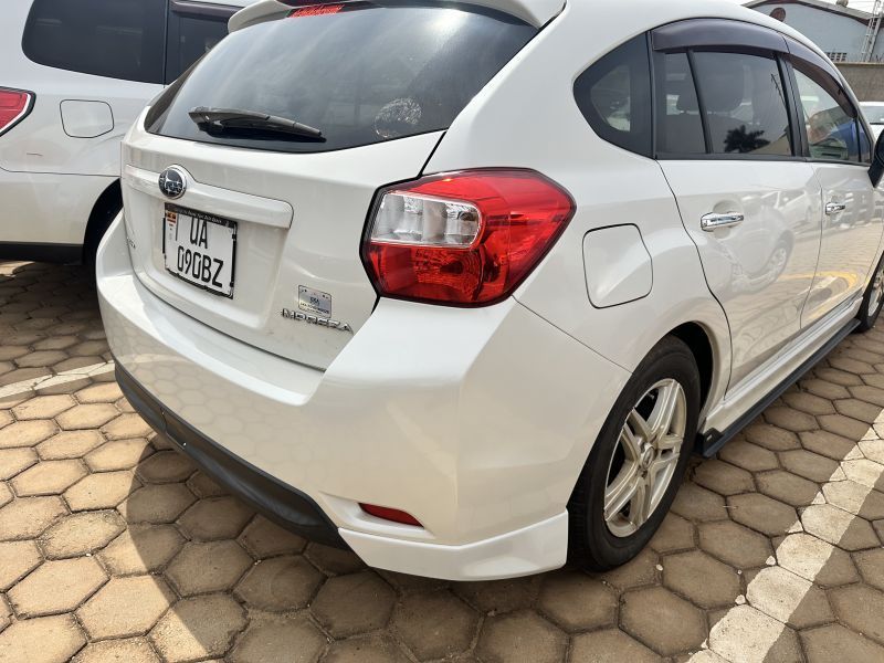2014 Subaru IMPREZA photo