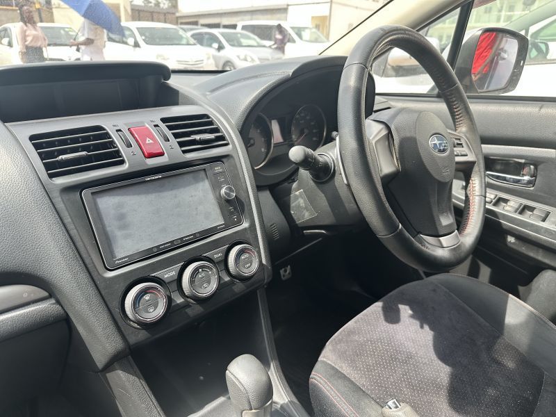 2014 Subaru IMPREZA photo