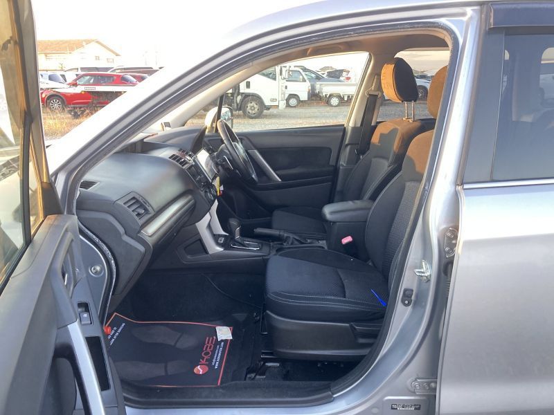 2013 Subaru FORESTER photo