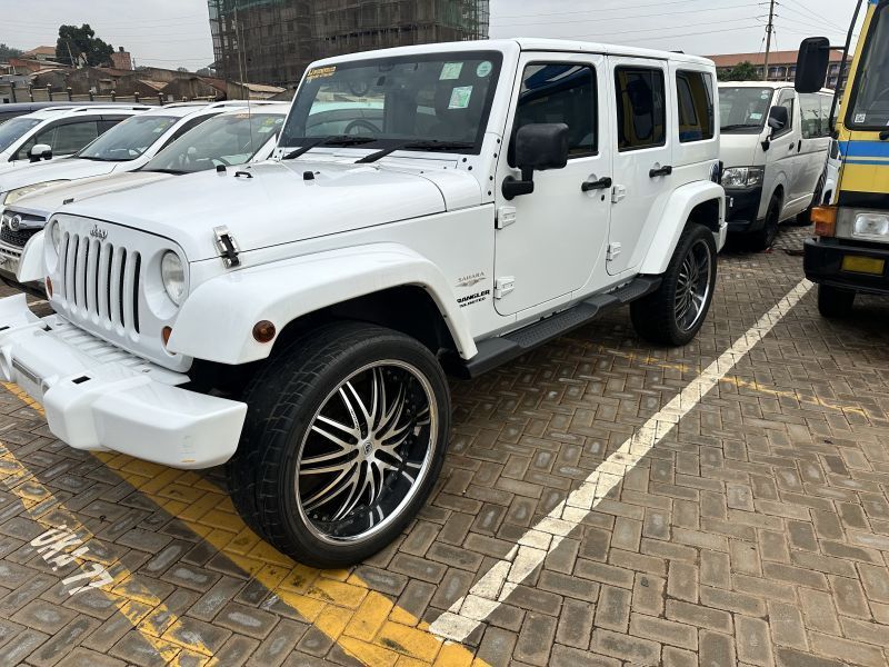 2013 Jeep WRANGLER photo