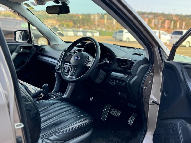 2013 Subaru Forester photo
