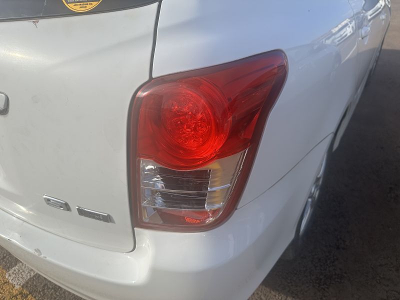 2011 Toyota Fielder photo