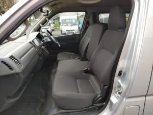 2011 Toyota HIACE VAN photo